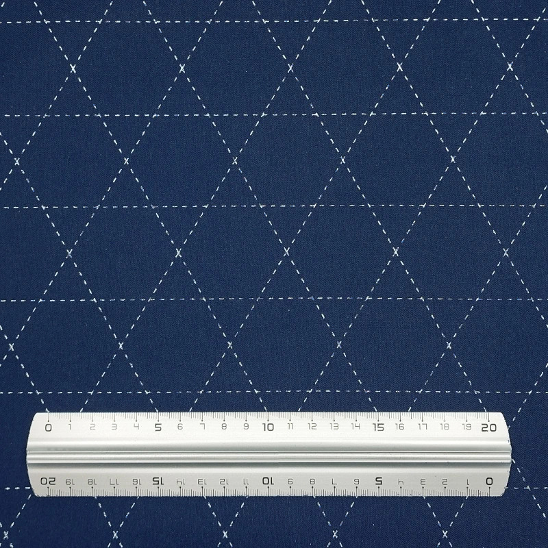 Toile sashiko bleu foncé pré-imprimée étoiles losanges triangles – 100% coton – vente en gros