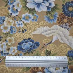 Tissu japonais beige sable et doré grues vagues et fleurs – 100% coton – vente en gros