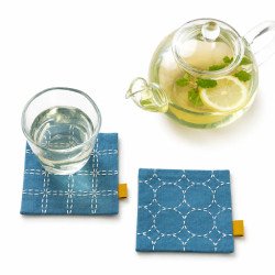 Kit sashiko 2 dessous de verre bleu canard Hidamari - vente en gros