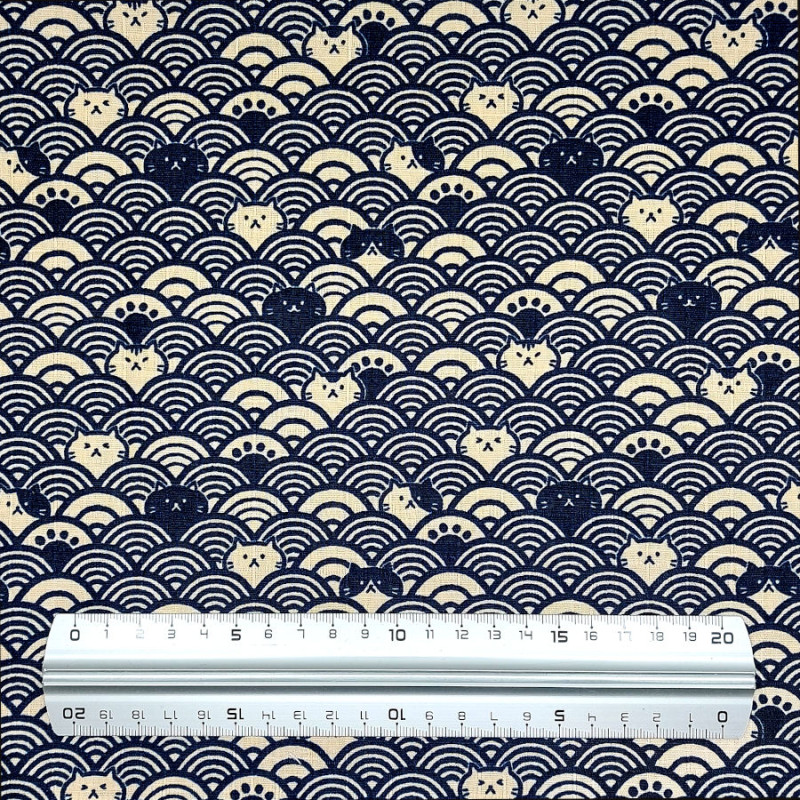 Dark blue and beige cotton dobby fabric with cats and waves (110cm)