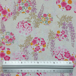 Off-white cotton dobby fabric with wisteria and flowers in circles (110cm)