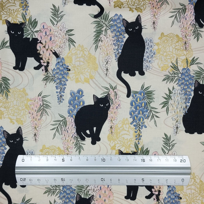 Cream white cotton fabric with white cats and flowers (110cm)