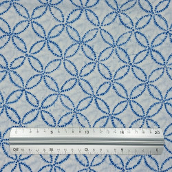 Tissu coton blanc motifs shippo bleus style shibori (6m x 109cm)