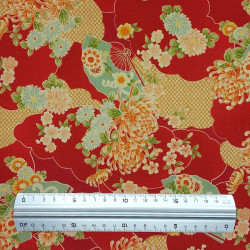 Bright red cotton fabric with fans and chrysanthemum patterns (5m x 108cm)