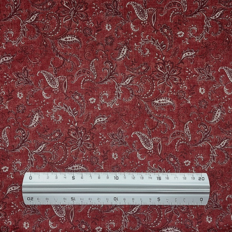 Tissu coton rustique rouge foncé motifs cachemire et fleurs (109cm)