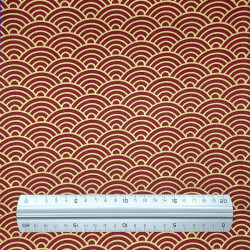 Tissu coton rouge foncé grandes vagues dorées (110cm)